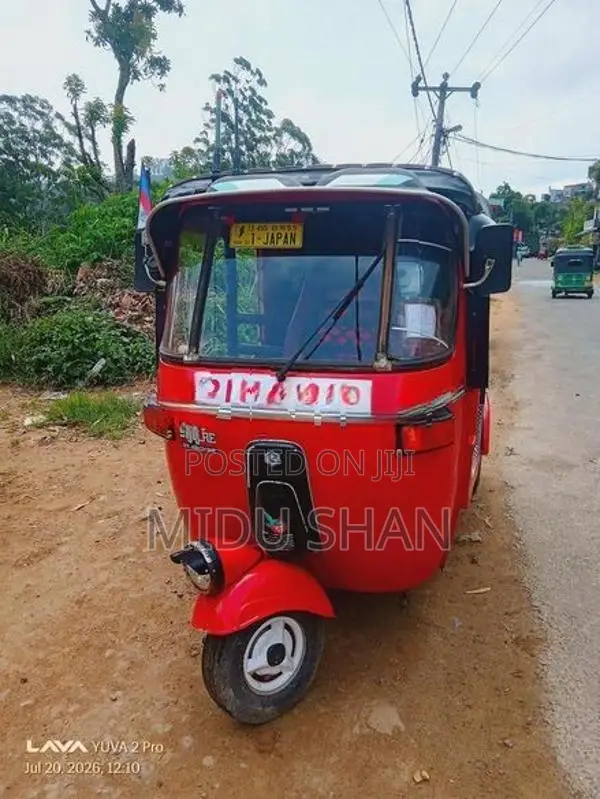 Bajaj RE 1998