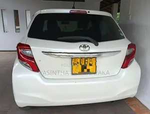 Toyota Vitz 2016