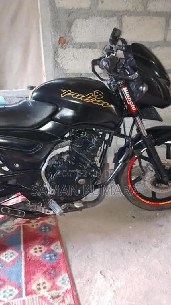 Bajaj Pulsar 180 2006