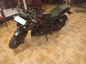 Bajaj Pulsar NS160 2025