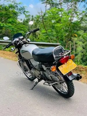 Bajaj Boxer 2005