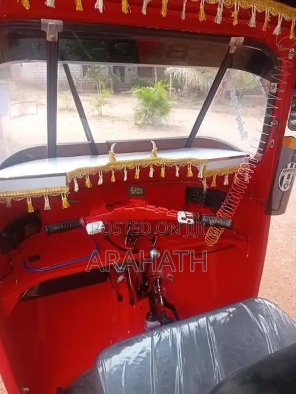 Bajaj RE 1998