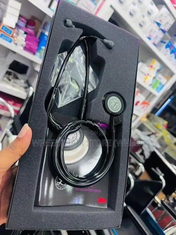 3M™ LITTMANN® CLASSIC III™ MONITORING STETHOSCOPE, 5803 BLACK EDITION