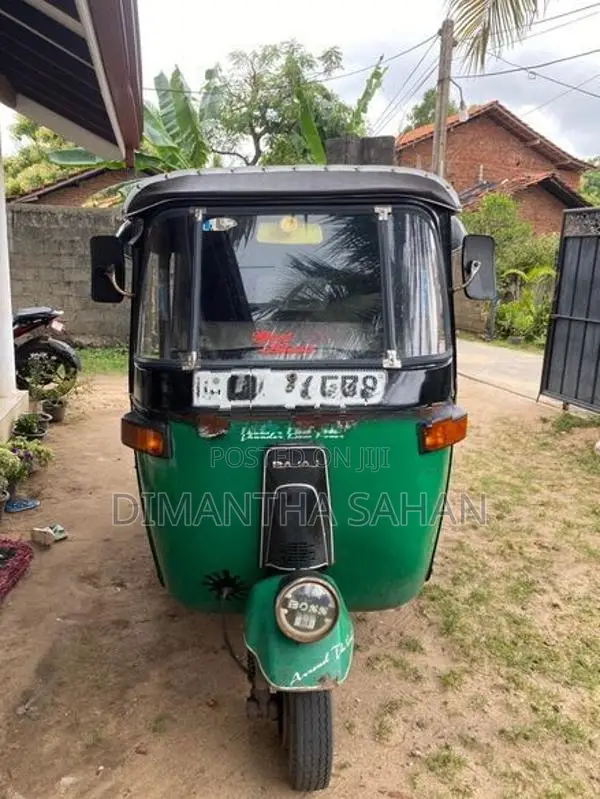 Bajaj RE 2006