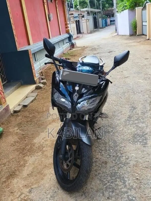 Yamaha Fazer 2017