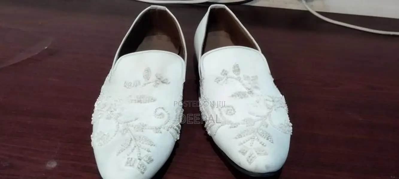 Kurtha Shoes