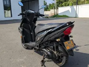Yamaha RayZR 2018