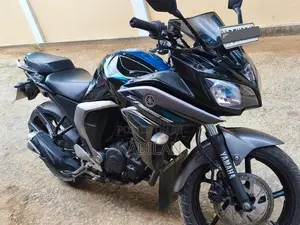 Yamaha Fazer 2017
