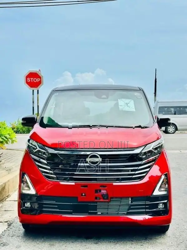 Nissan Dayz Highway Star 2024