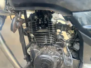 Bajaj Pulsar 150 2006