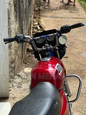 Bajaj CT100 2005