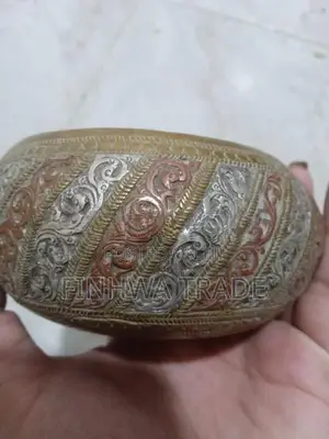 3 Pcs of Handcrafted Piththala Pathhtharaya (100yrs Old)