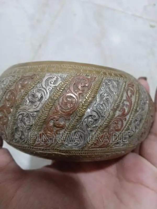 3 Pcs of Handcrafted Piththala Pathhtharaya (100yrs Old)