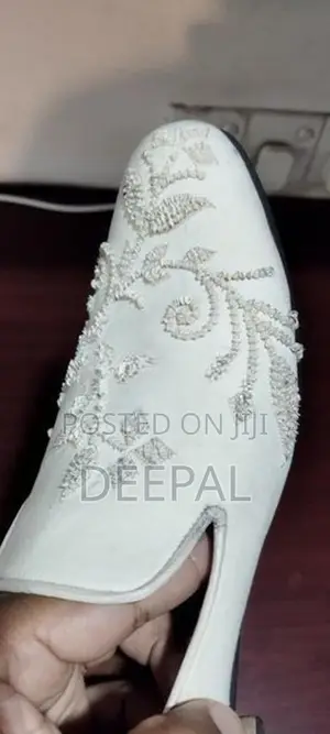 Kurtha Shoes