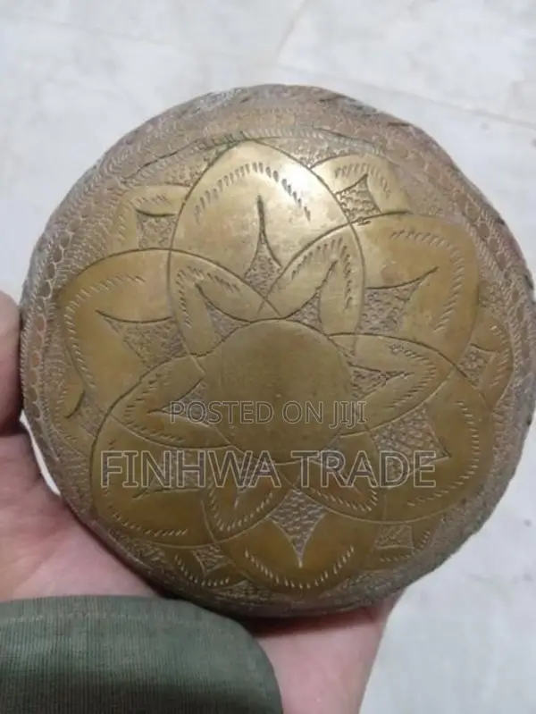 3 Pcs of Handcrafted Piththala Pathhtharaya (100yrs Old)