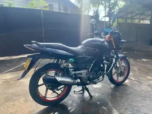Bajaj Pulsar 150 2006
