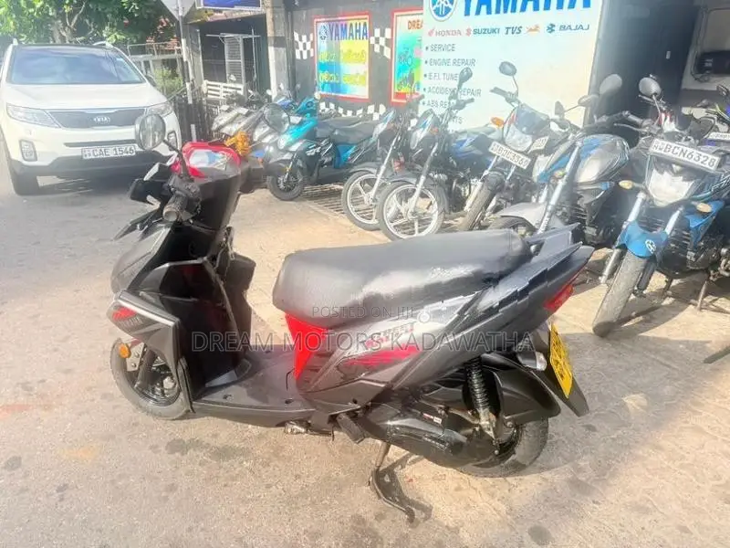 Yamaha Ray ZR Digital Meeter 2019