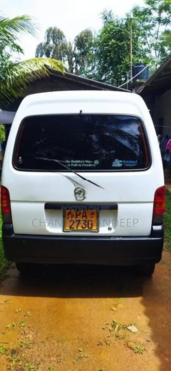 Mazda Scrum 2004