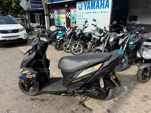 Yamaha Ray ZR Disk 2018