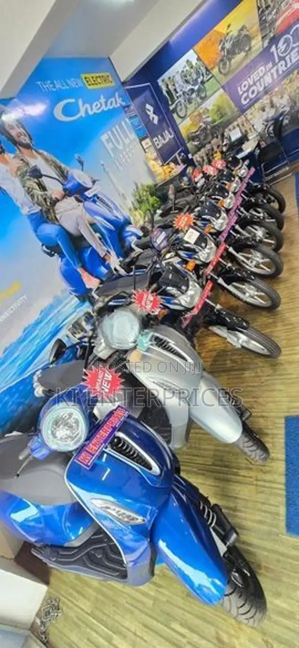 Bajaj CT100 2026
