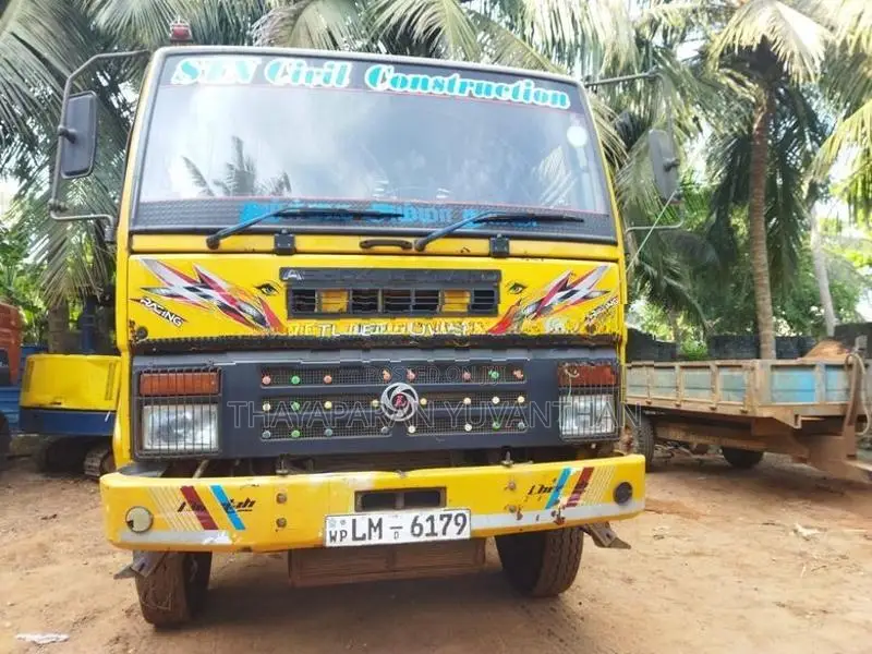 Ashok Leyland Tipper Truck