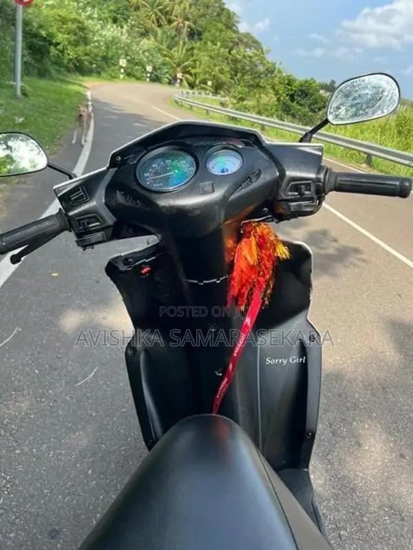 Honda Dio 2017