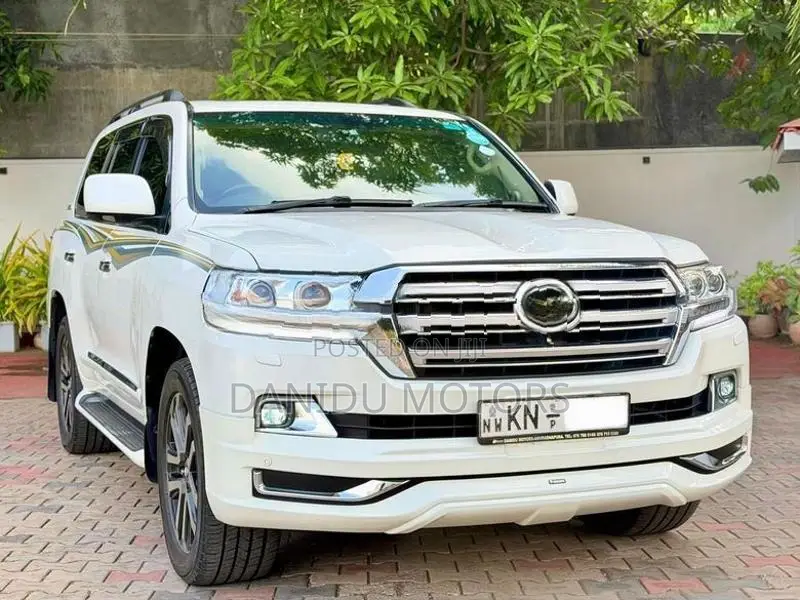 Toyota Land Cruiser V8 VX 2010