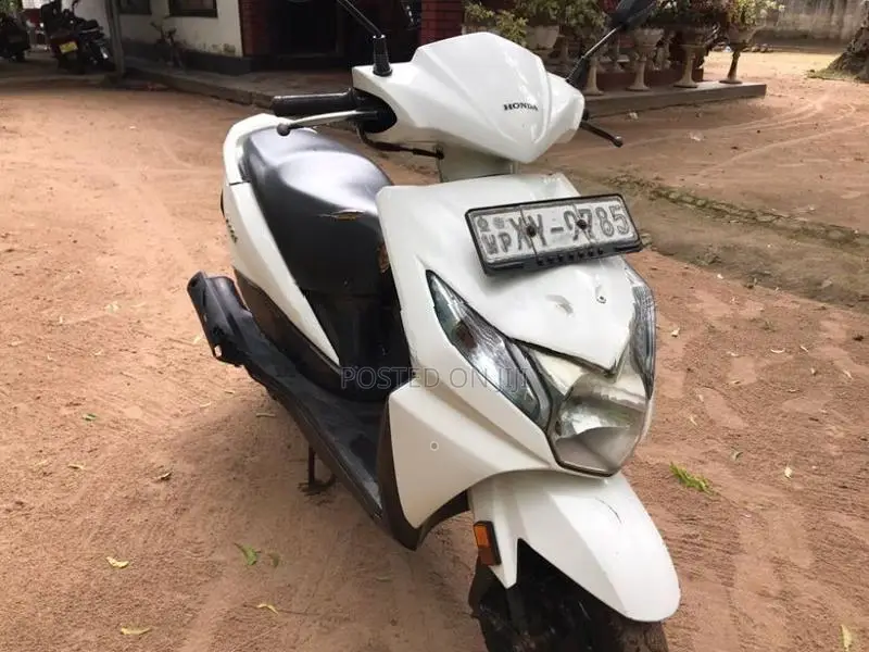 Honda Dio 2012