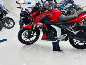 Bajaj Pulsar N160 Permium 2026