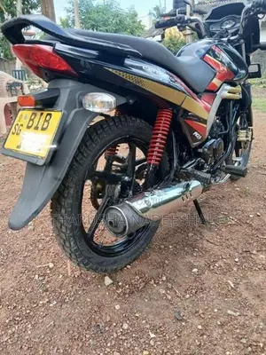 Mahindra Centuro 2019