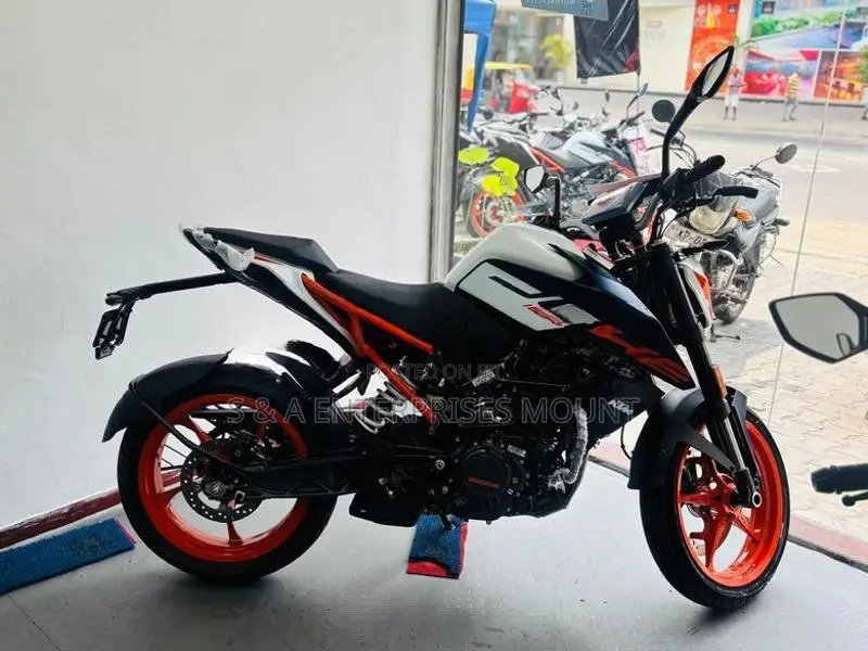 KTM Duke 160 2026