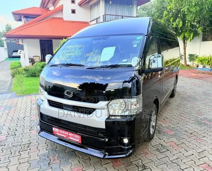 Toyota KDH 223-GDH High Roof 2025