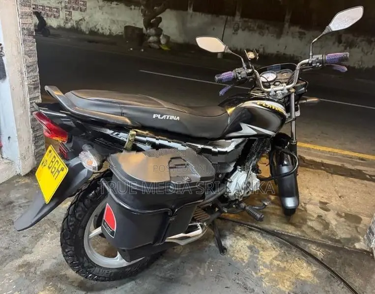 Bajaj Platina 2018