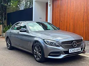 Mercedes Benz C180 ExclusiveLOW MILEAGE 2014