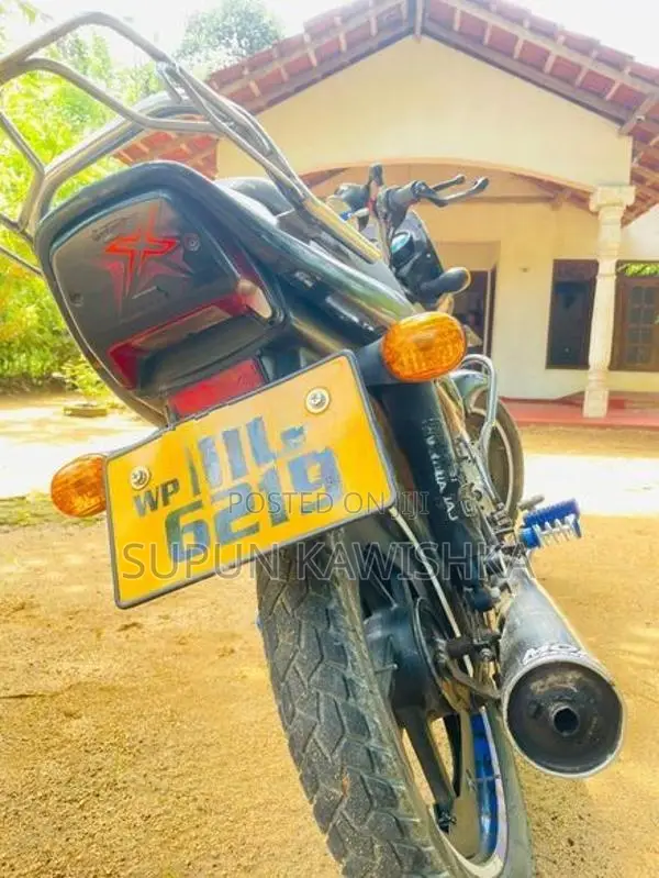 Bajaj CT100 2005