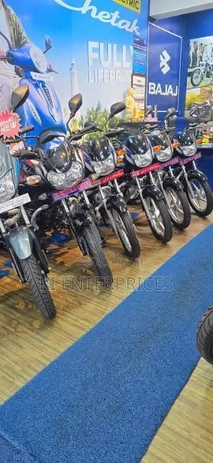 Bajaj CT100 2026