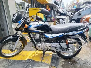 Bajaj CT100 2018
