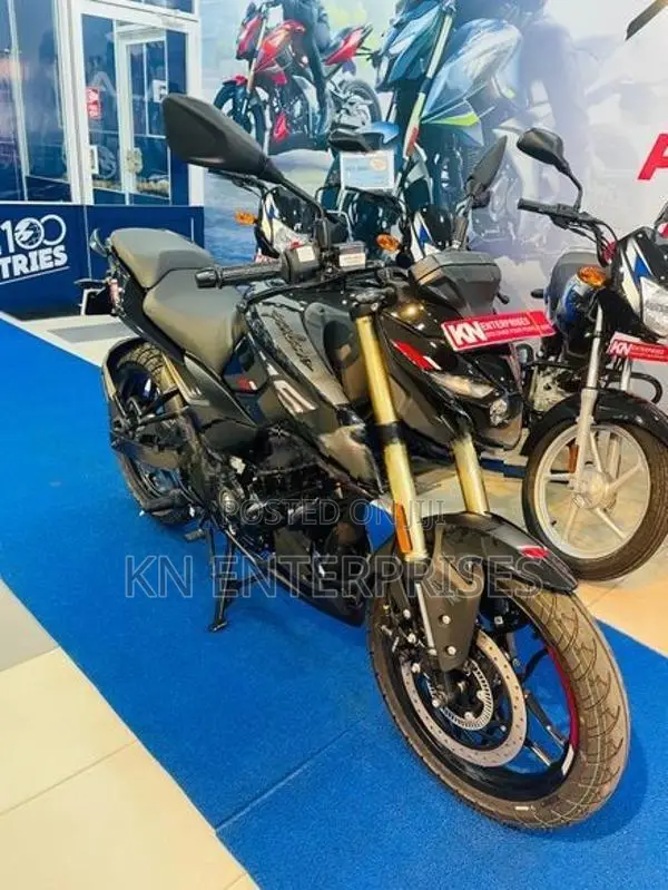 Bajaj Pulsar N160 Premium 2026