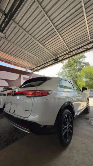 Honda Vezel Z premium 2026