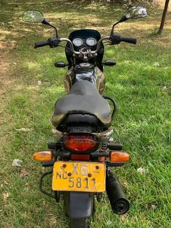 Bajaj Platina 100 2011