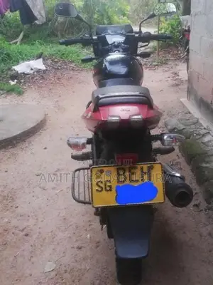 Bajaj Pulsar 150 2017