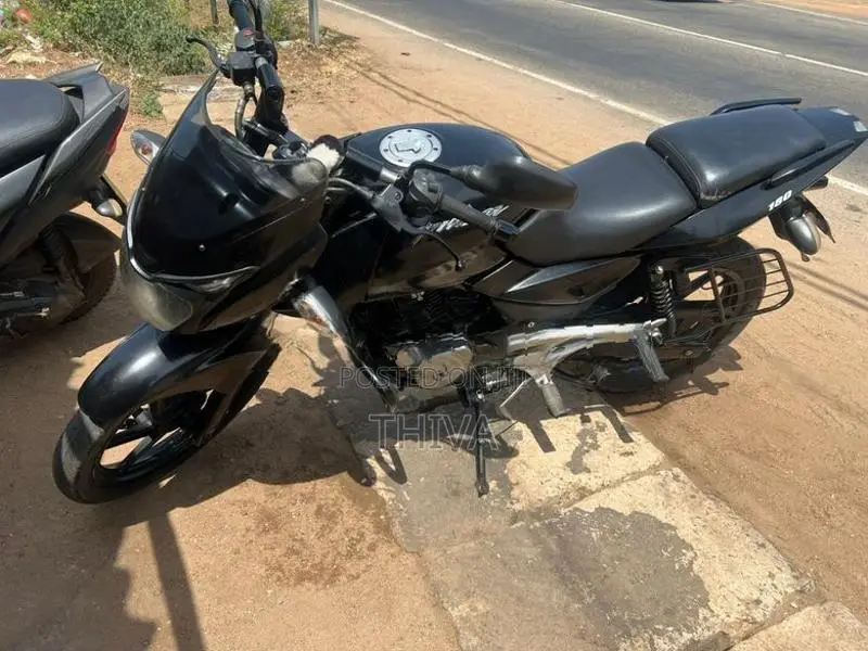 Bajaj Pulsar 180 2010