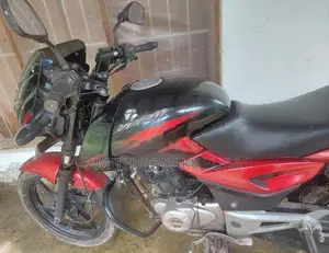Bajaj Pulsar 150 2017