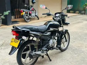 Bajaj Platina 100 2018