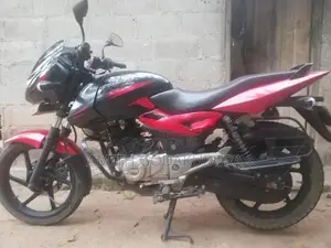 Bajaj Pulsar 150 2017