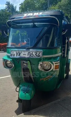 Bajaj RE 4Stroke 2011