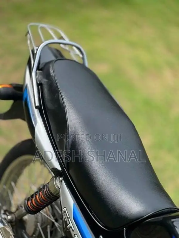 Bajaj CT100 2010
