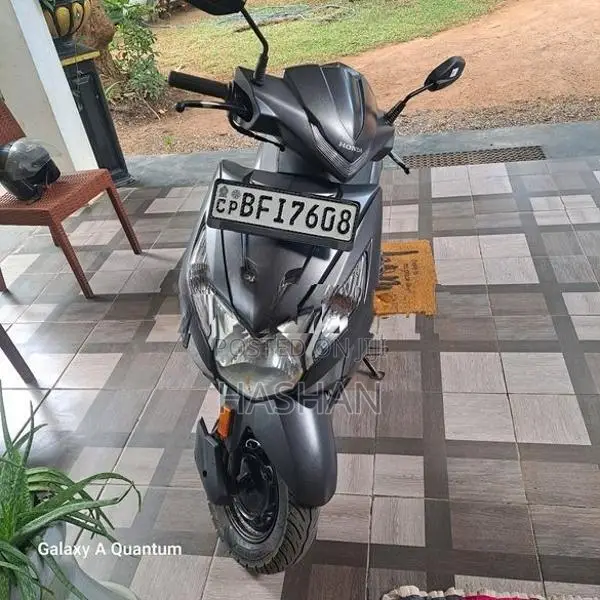 Honda Dio 2017