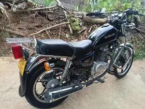 Suzuki GN 125 H Haujuo 2019