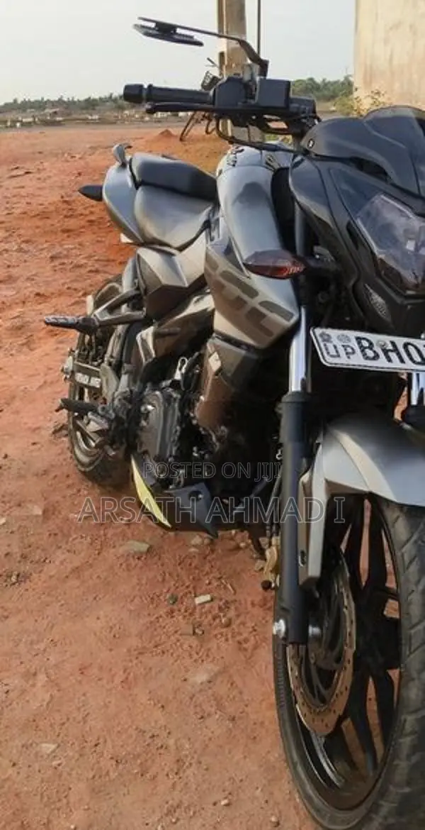Bajaj Pulsar NS200 2019